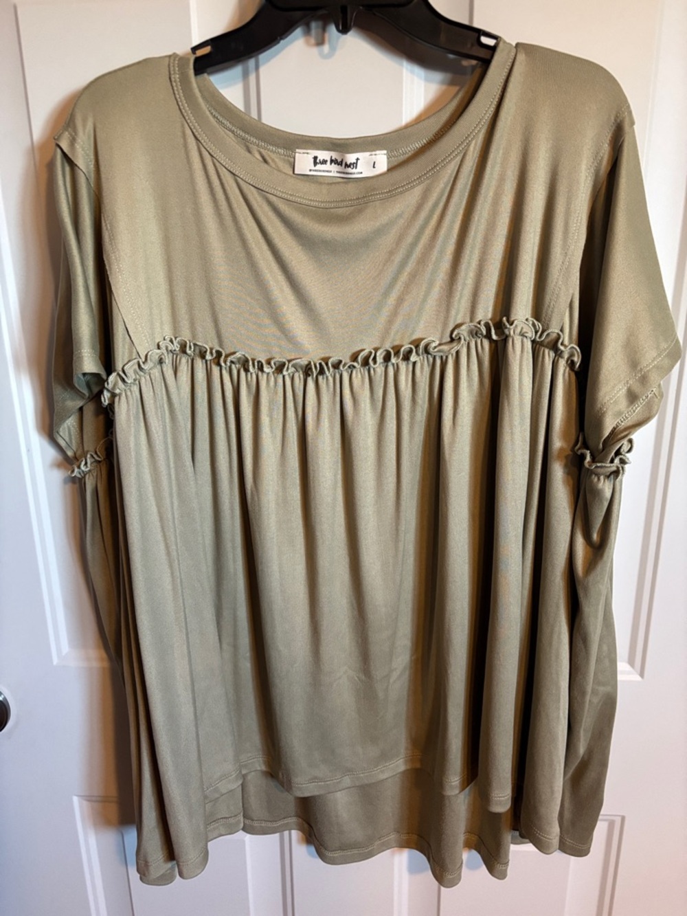 Three Bird Nest Olive Green Short Sleeve Tunic Top